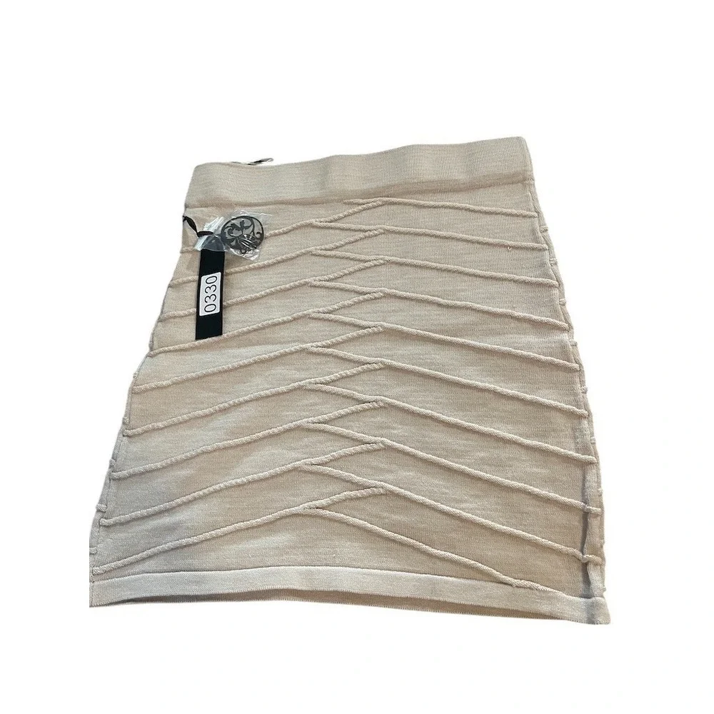Poof Skirt Womens‎ Size S Beige Chevron Knit Bodycon Mini Pull-On Stretch